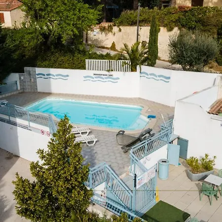 Le Saint Esteve Aparthotel