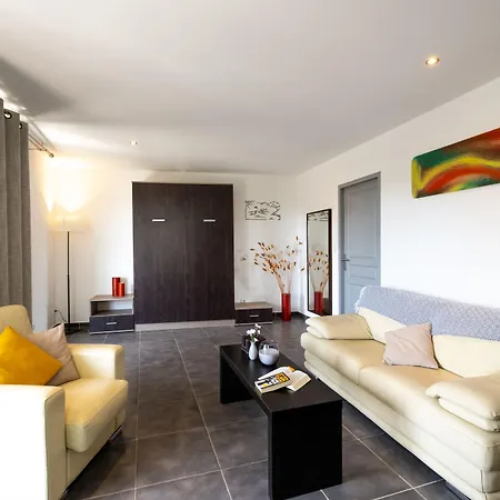 Aparthotel Le Saint Esteve 4*